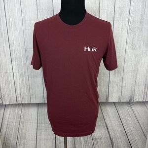 HUK Fishing Men's XL Red USA Strong Flag Print Logo Short Sleeve Cotton T-Shirt